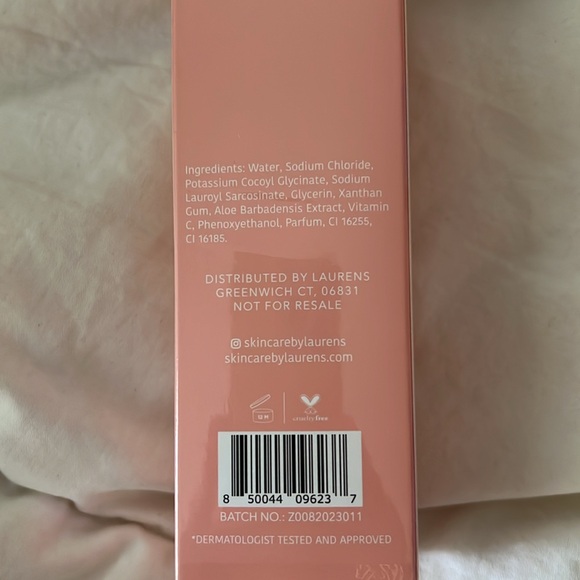 LAUREN'S SKINCARE Vanilla Almond Body Scrub - Picture 2 of 3